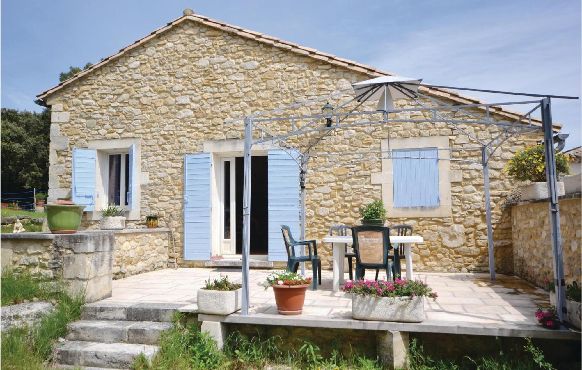 Awesome Home In Bollene With Wifi Exterior photo