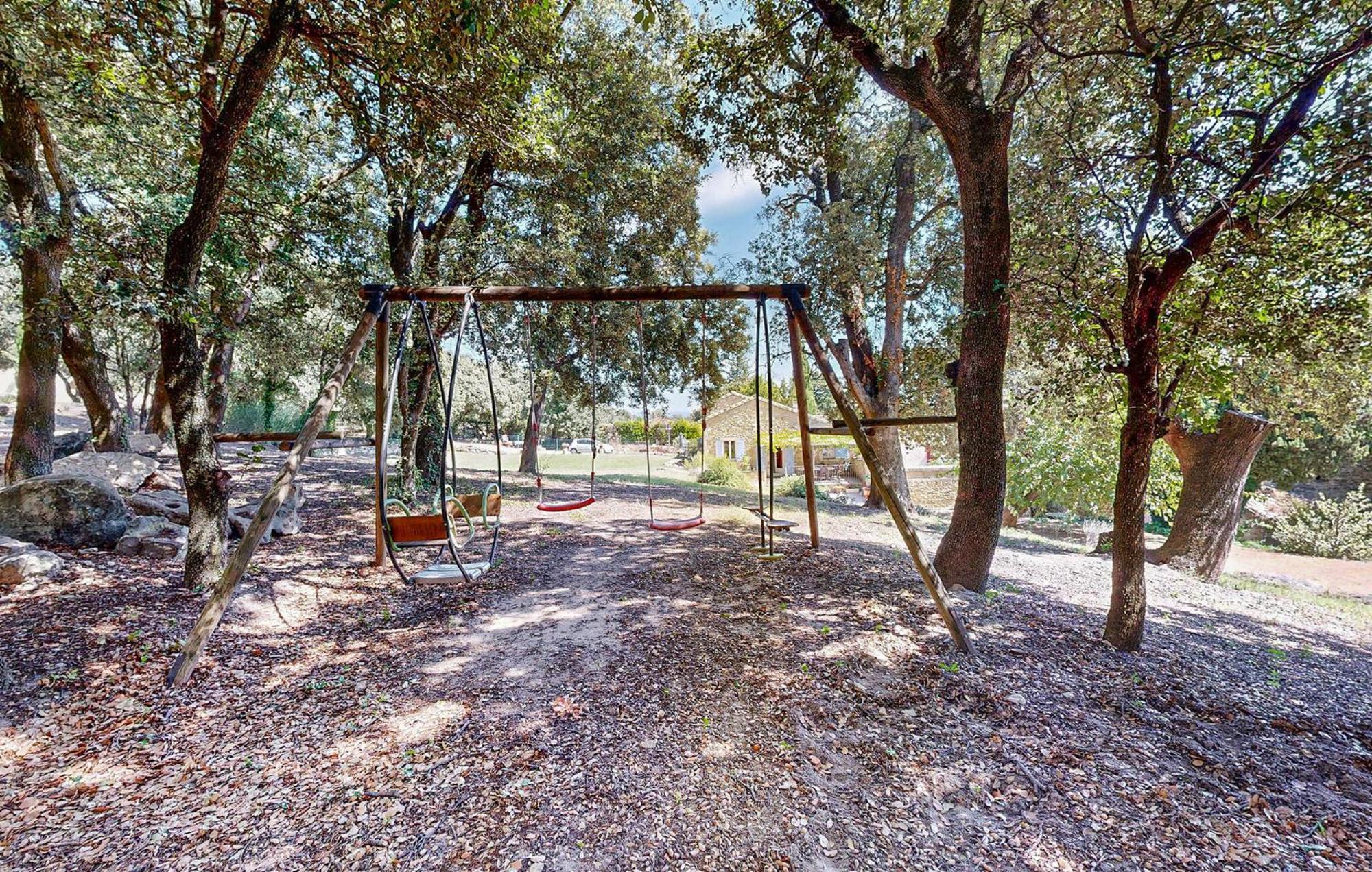 Awesome Home In Bollene With Wifi Exterior photo